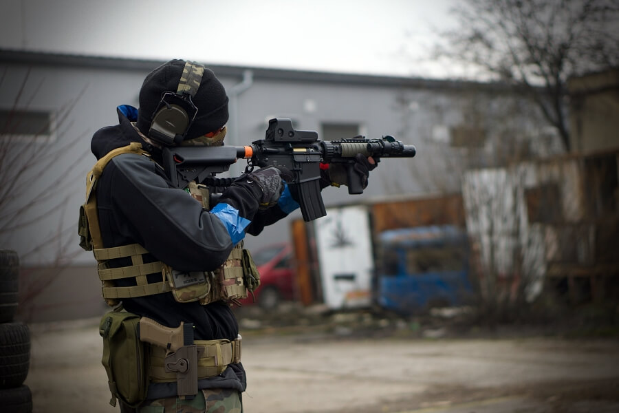 Plate Carrier vs Chest Rig Which is Better & Why?